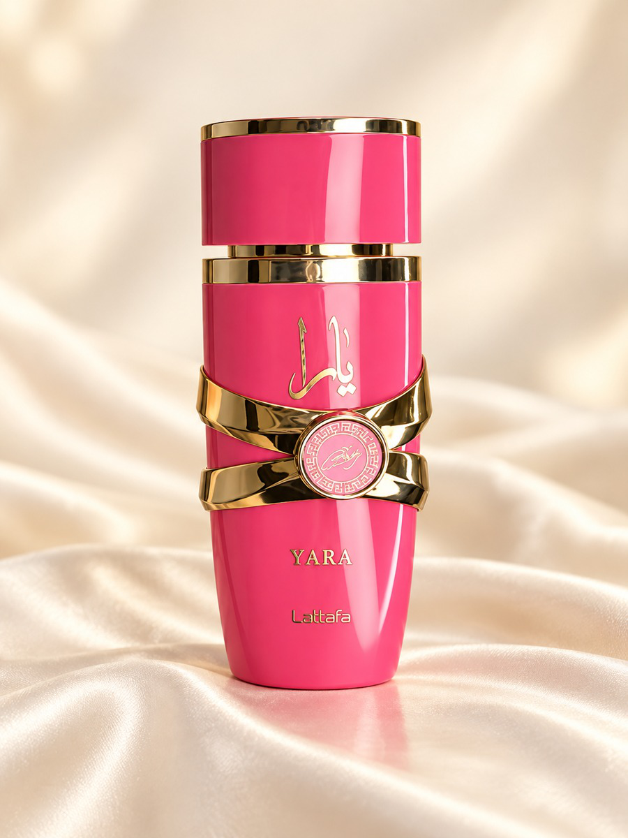 Frasco rosa intenso do perfume Yara Candy da Lattafa